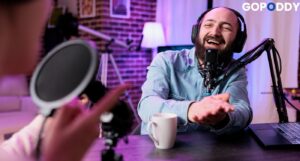 Lire la suite à propos de l’article CONSULTANT PODCAST : LE GUIDE POUR TRANSFORMER VOTRE EXPERTISE AUDIO EN BUSINESS RENTABLE