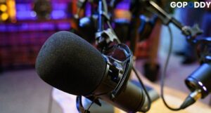 Lire la suite à propos de l’article ENREGISTREMENT PODCAST MOBILE : VOTRE GUIDE COMPLET POUR CRÉER OÚ QUE VOUS SOYEZ