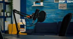 Lire la suite à propos de l’article Comment améliorer la qualité audio de mon podcast existant ?