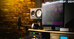 Lire la suite à propos de l’article Recherche services professionnels pour la production de mon podcast
